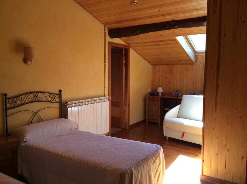 Hotel La Ribera Ribera de Cardós Pokój zdjęcie